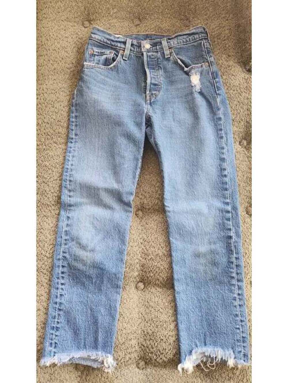 LEVIS 501 BUTTON FLY 25 X 26 Medium Wash with frayed ankles & Distressed Pocket